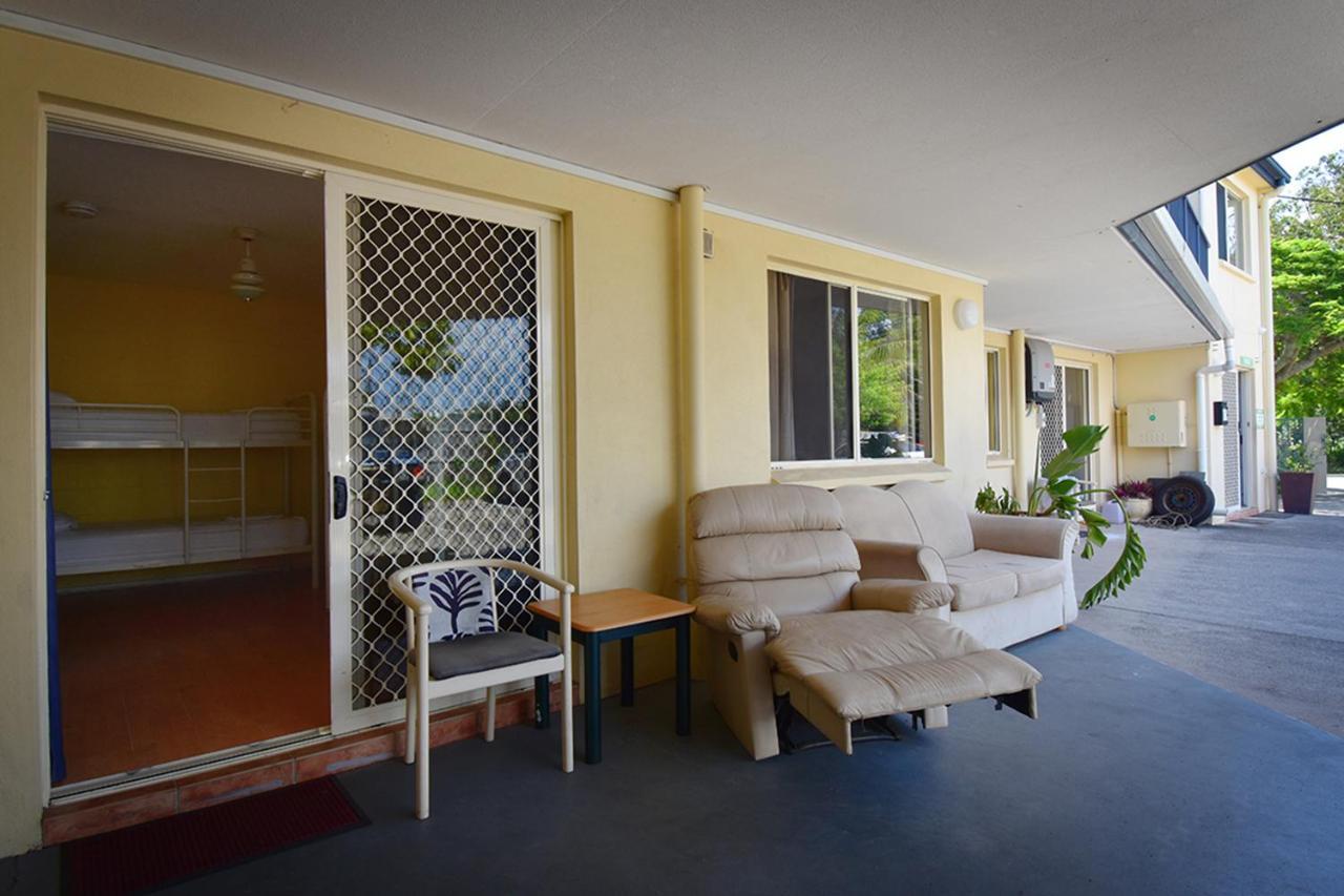 Caloundra Backpackers Albergue Exterior foto